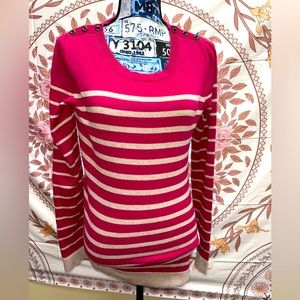 Banana Republic size medium Cotton and Wool blend sweater